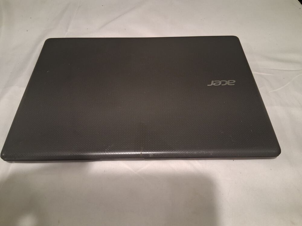 Acer Aspire One Cloudbook 14 AO1-431-C8G8 14" Laptop